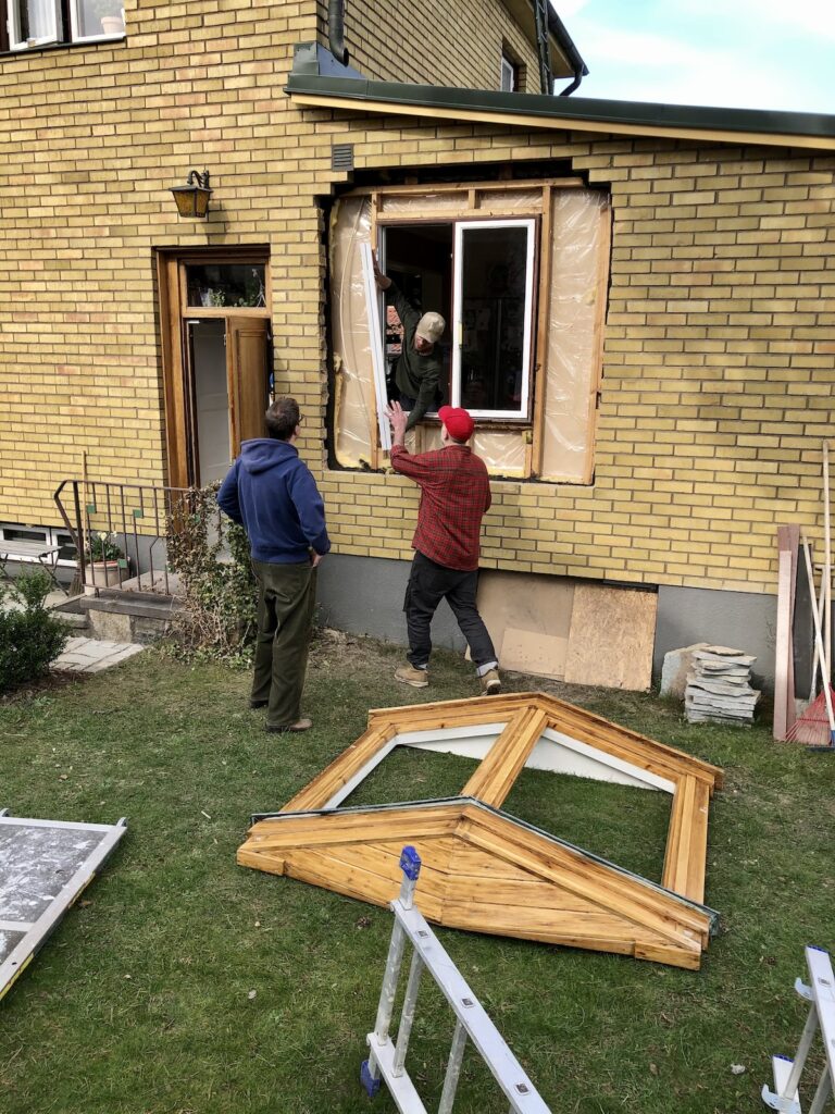 Håltagning av vägg