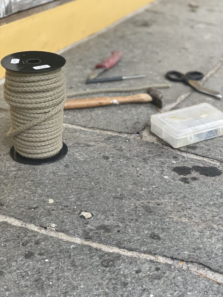 Ullsnöre för att täta fönster